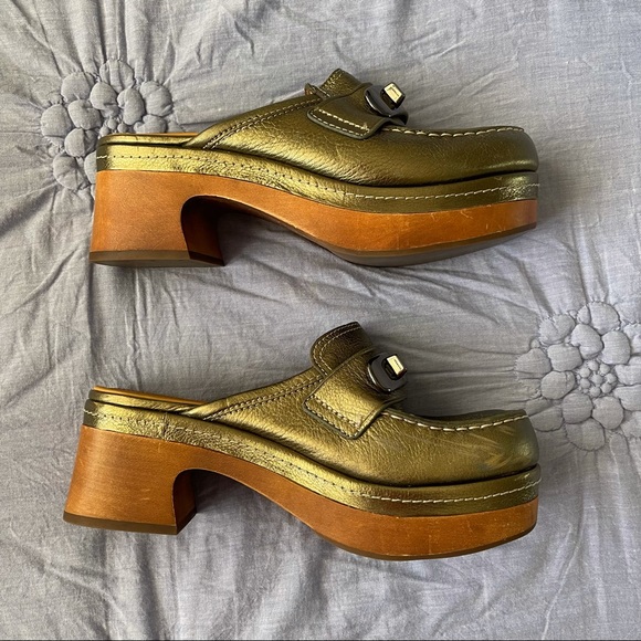 SOLD! Coach Adrienne Leather Wood Clog Mules 💚 - Picture 2 of 13